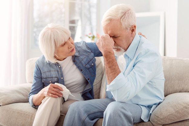 A Guide To Managing Screaming And Crying In Seniors With Dementia