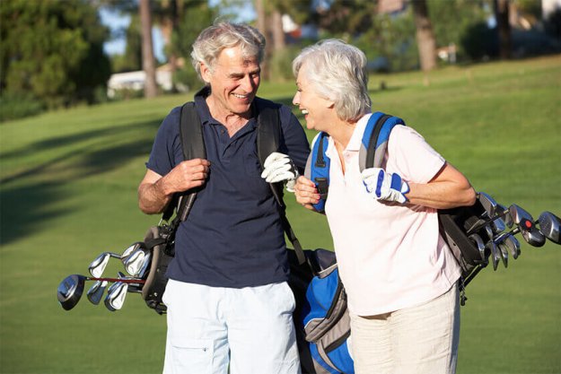 x-best-sports-you-can-enjoy-with-your-senior-friends Three Best Sports You Can Enjoy With Your Senior Friends
